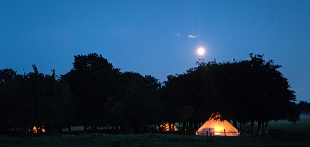 Under Canvas Bornholm Ostermarie Екстер'єр фото